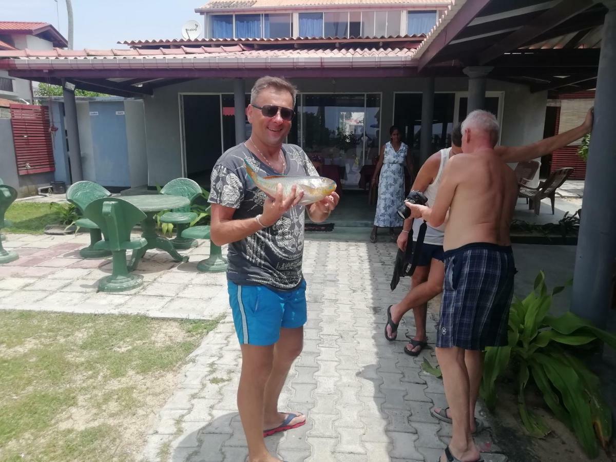 Rainbow Beach Hotel Hikkaduwa Luaran gambar